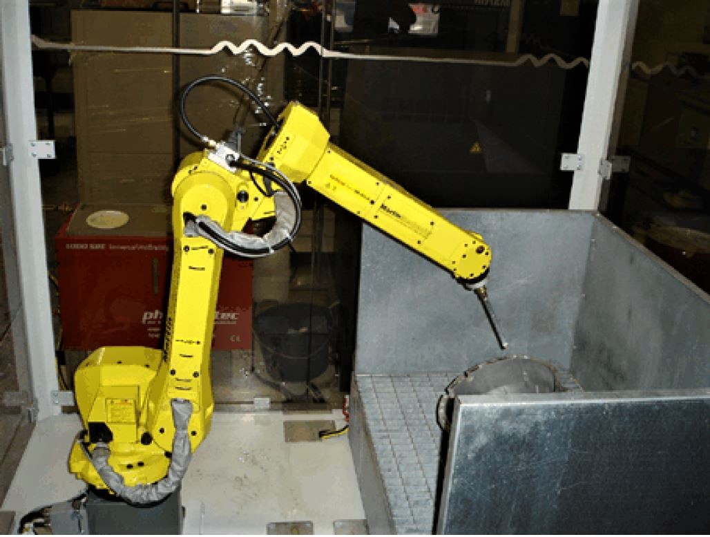 Automated parts cleaning with robot in SRS collector