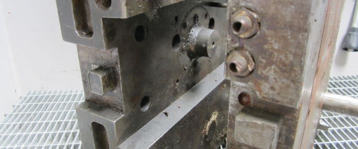 Extrusionsmaschinen reinigen 1 Kalibrierung, Extrusion, Extruder, Spritzguss Plastik