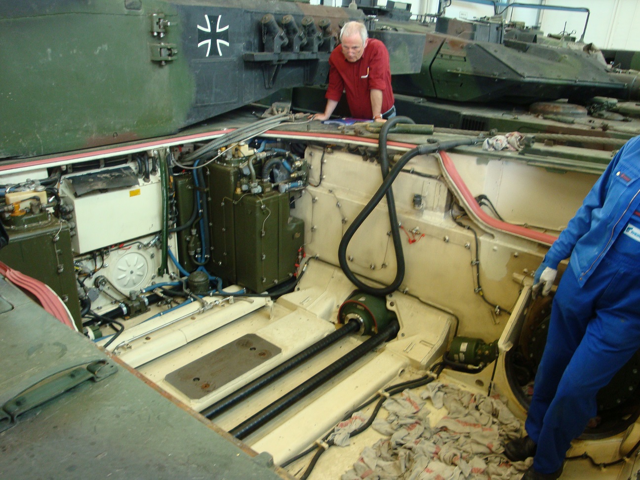 Panzerwanne Leopard für Maintenance & Instandhaltung